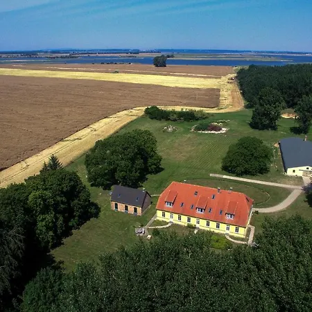 Gut Rattelvitz Insel Ruegen Gingst