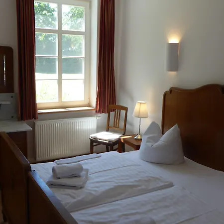 Gut Rattelvitz Insel Ruegen * Gingst