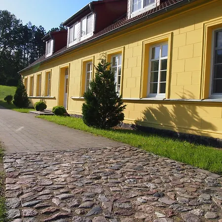 Gut Rattelvitz Insel Ruegen * Gingst