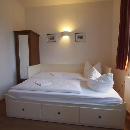 Gut Rattelvitz Insel Ruegen Apartament *